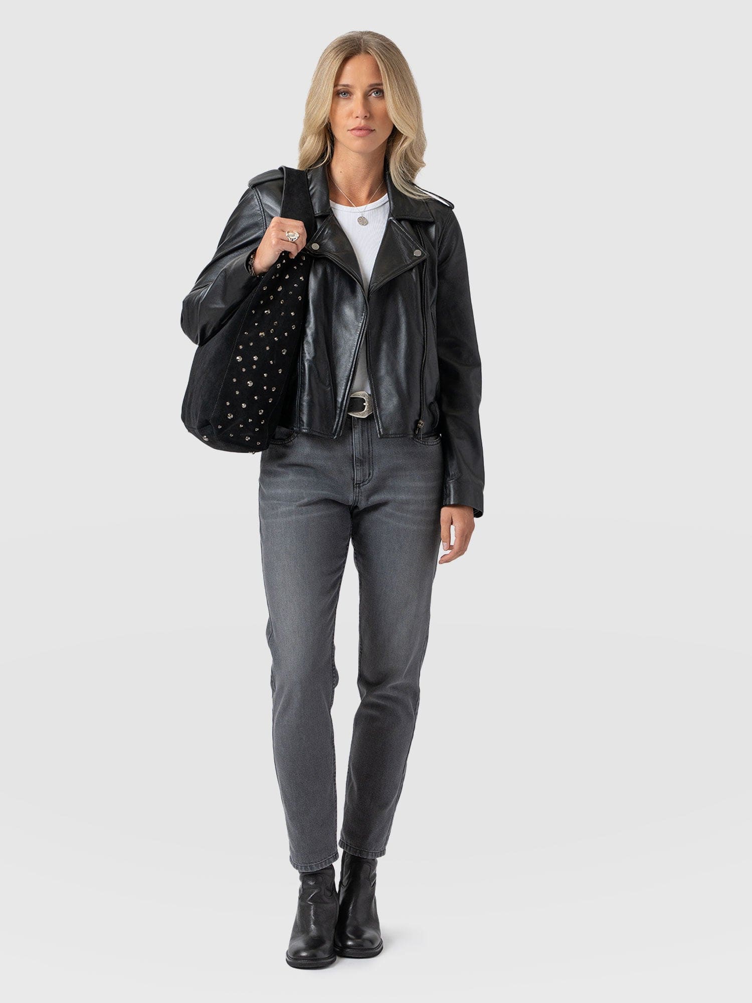 Boyfriend Jeans Black - Women's Jeans | Saint + Sofia® US